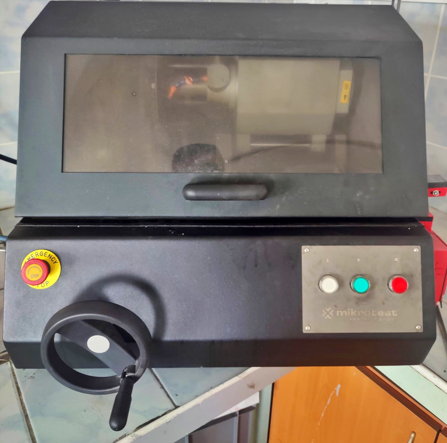 Hassas Kesme Cihazı