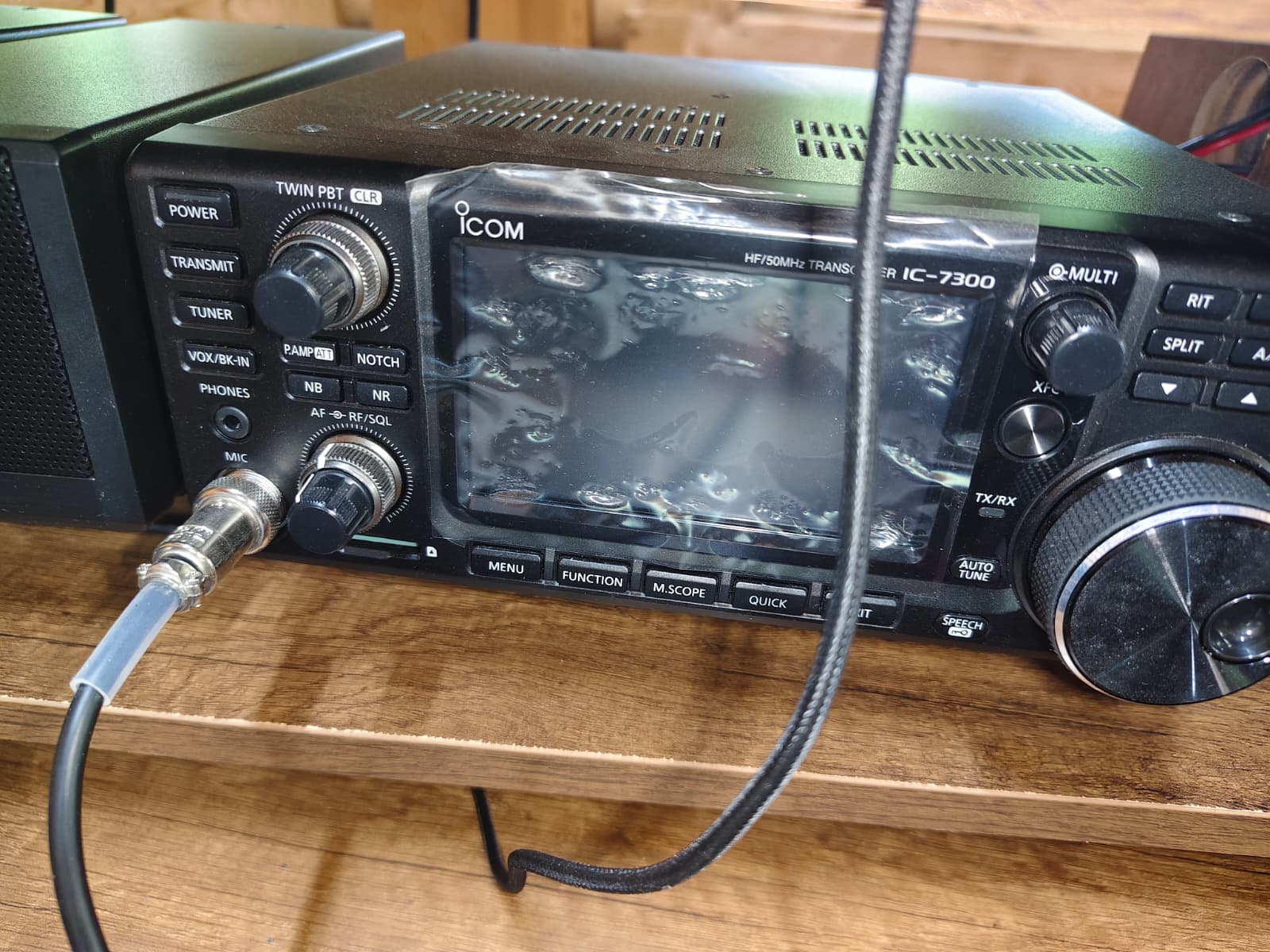 HF/50MHz TRANSCEIVER