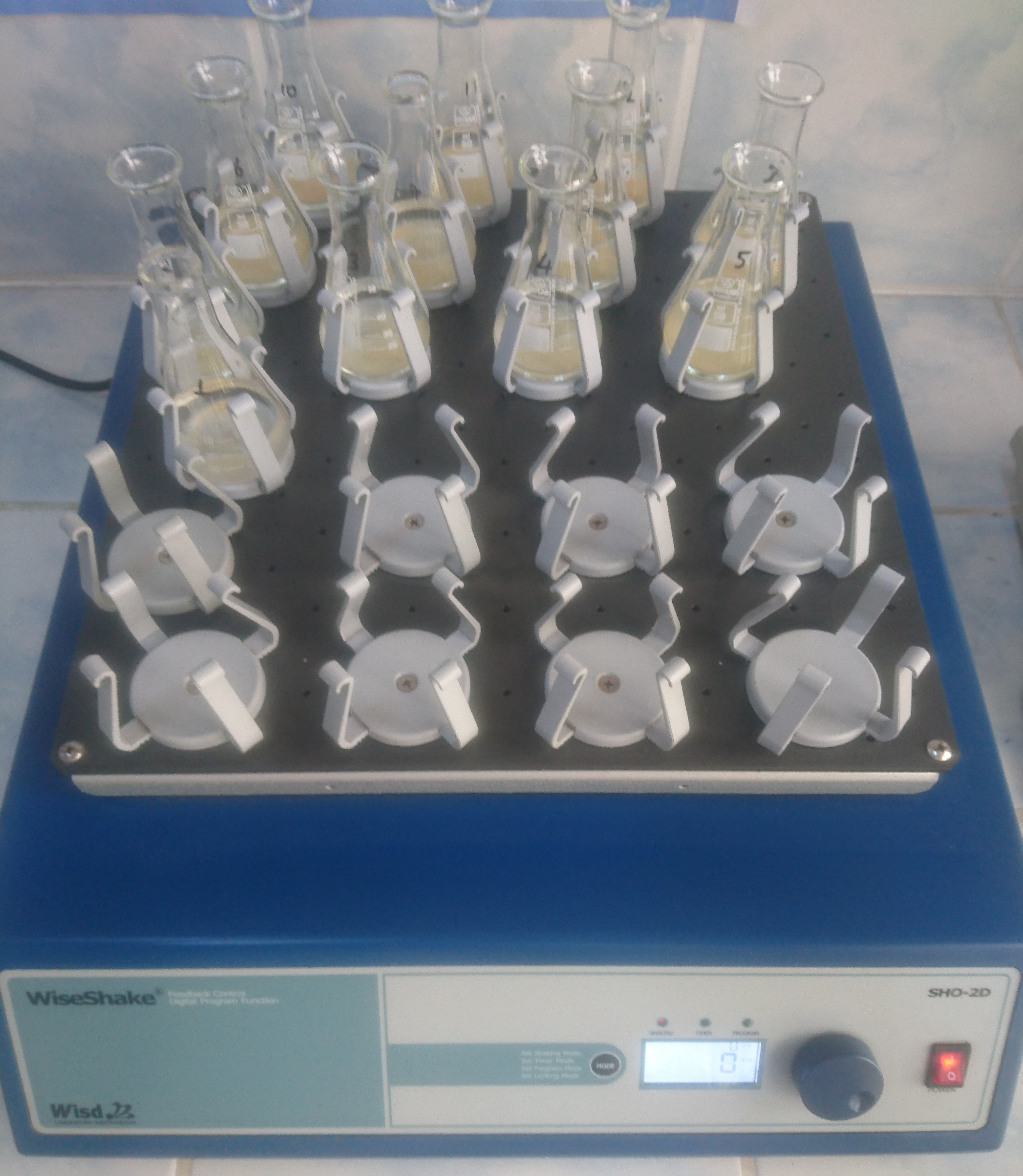 Dijital Orbital Çalkalayıcı (Orbital Shaker)
