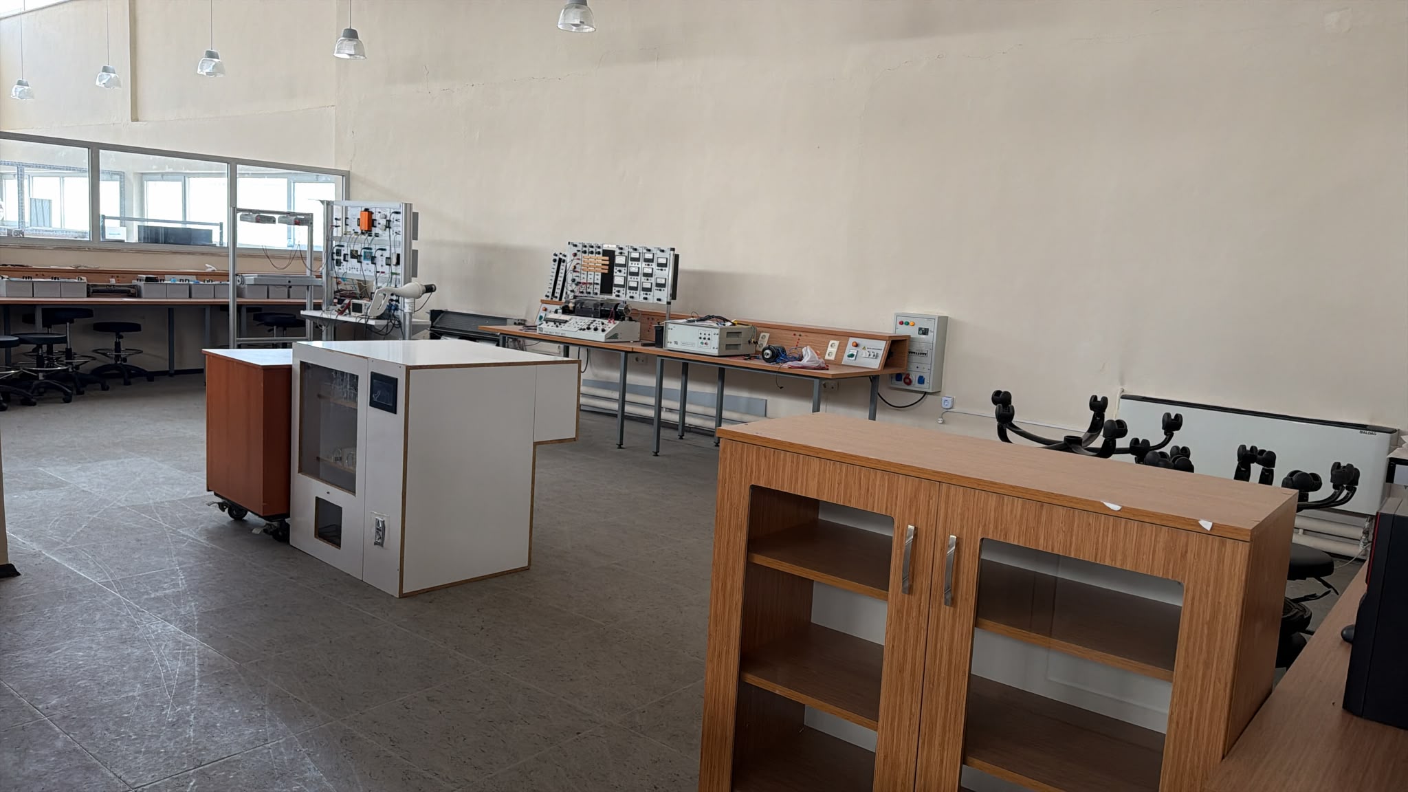 Yenilenebilir Enerji Sistemleri Laboratuvarı