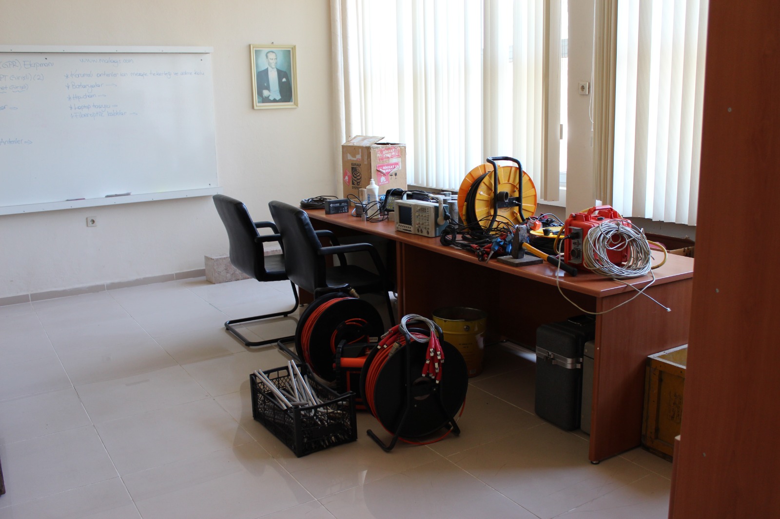 Uygulamalı Jeofizik Laboratuvarı