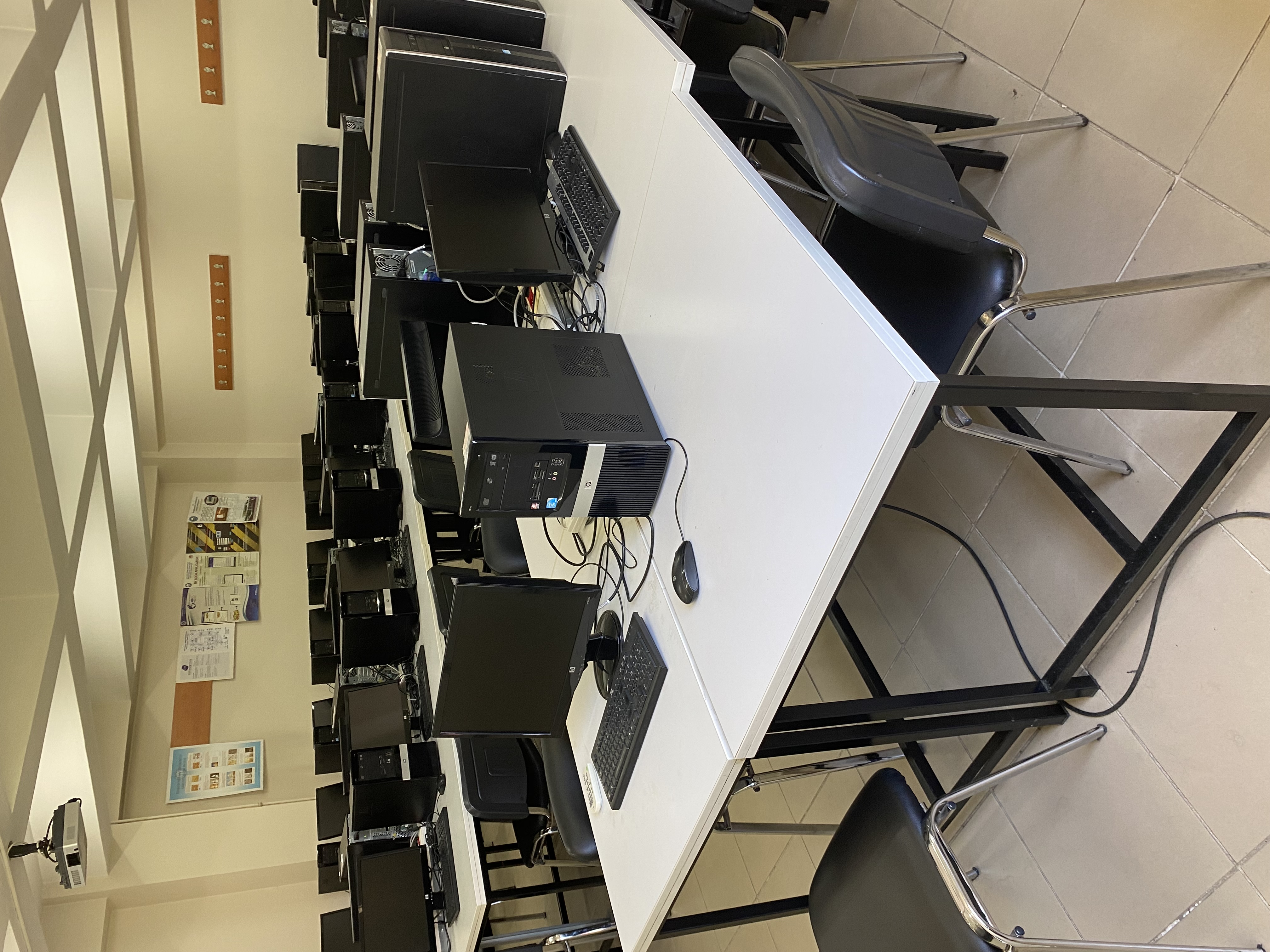 Bilgisayar Laboratuvarı (PC 3)