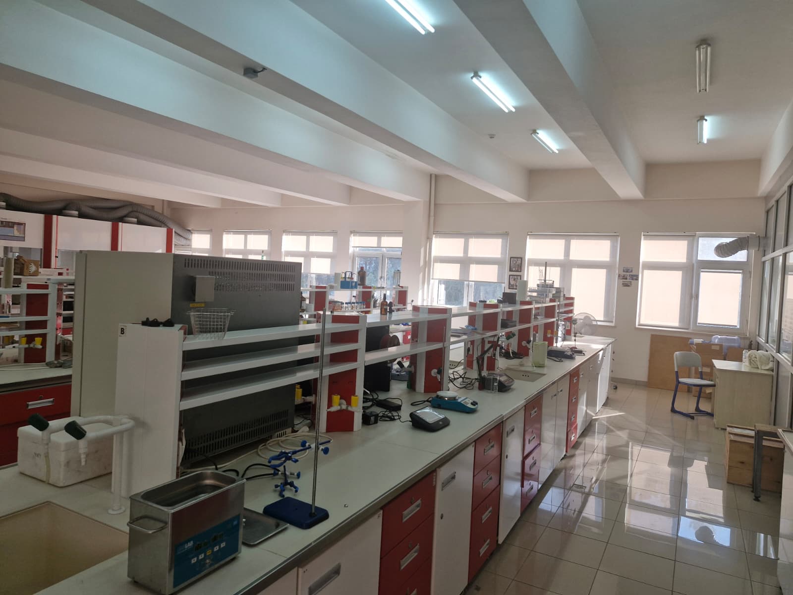 Analitik Kimya Araştırma Laboratuvarı