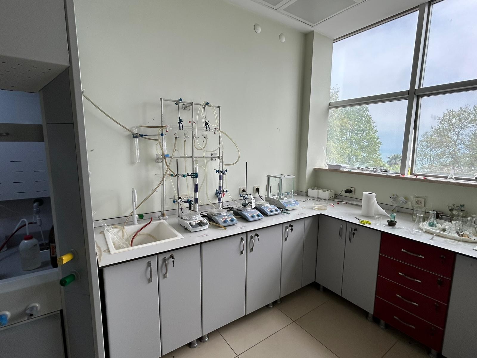 Anorganik Kimya Araştırma Laboratuvarı - 229