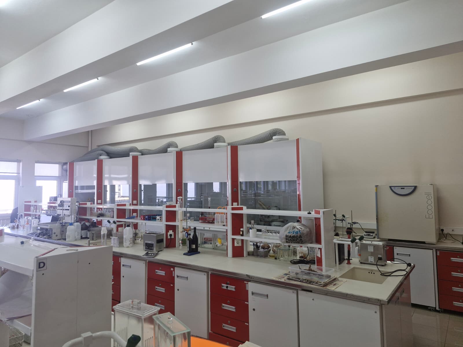 Farmakognozi Araştırma Laboratuvarı